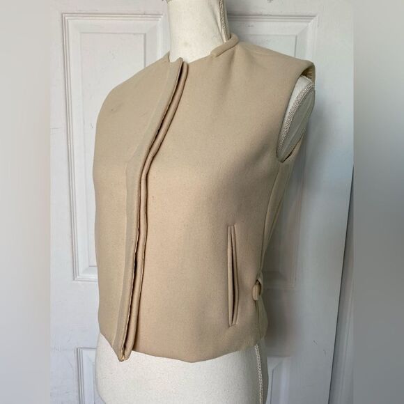 Vintage Burberry Designer Classic Cream Colored Top - Picture 4 of 15